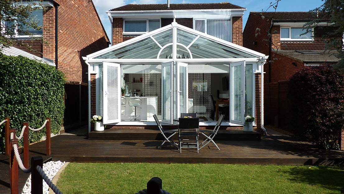 How Much Does It Cost To Build A Conservatory & What Influences The Final Price?